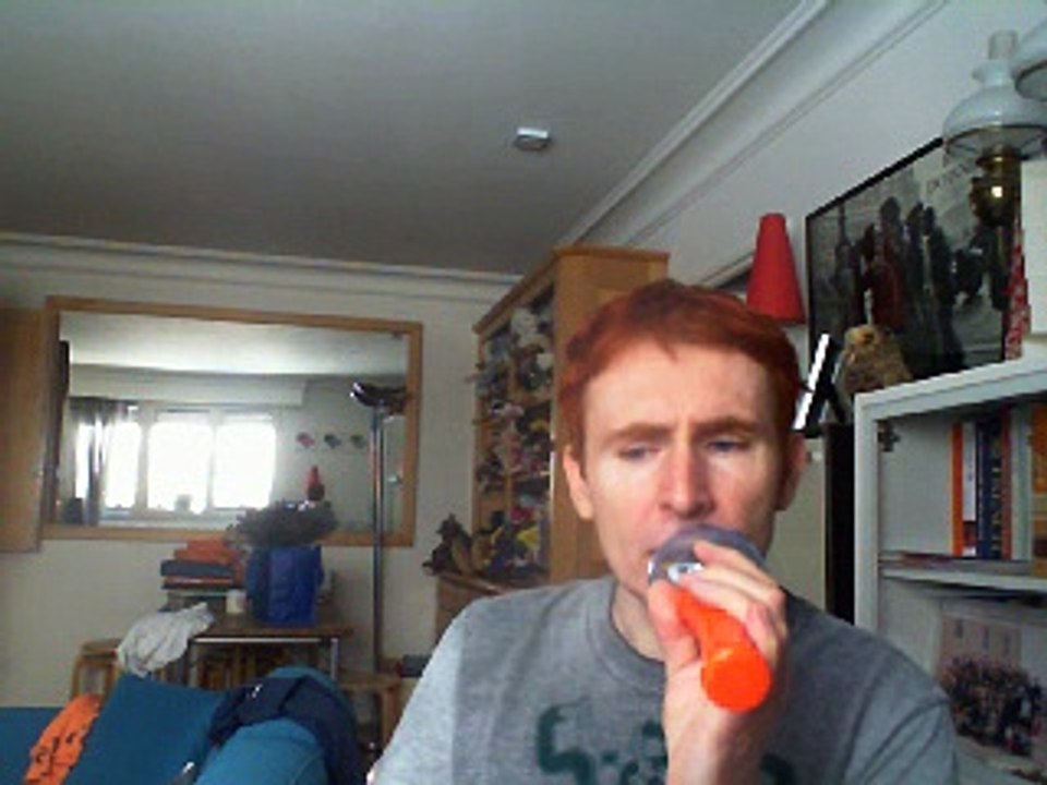 Wiwi égratigne "all i really want" d'Alanis Morissette