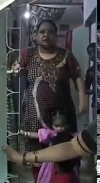 PAKISTANI WOMEN NOT ALLOWING TO VACCINATE POLIO DROPS TO HER CHILDREN