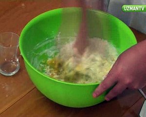 Su böreği için yufka nasıl açılır?