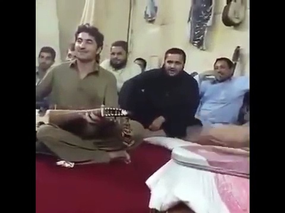 Pashto New Mast Rabab Mange Tang Takor 2015