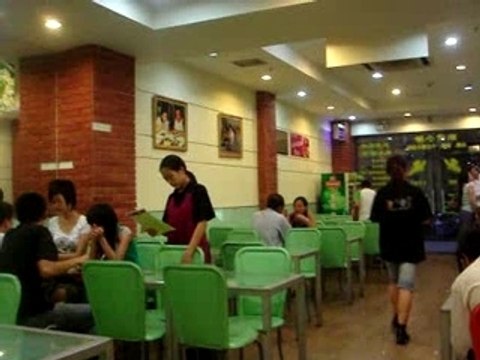 Shanghai greasy spoon - anticipation!