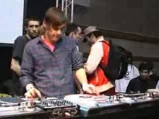 SIEL 2005 NUMARK Lil'Mike pt.4