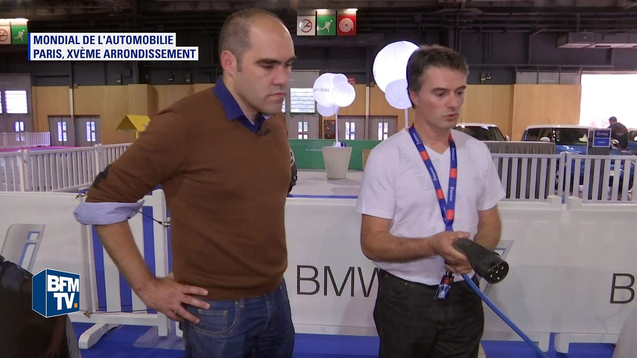 Au Salon de l'auto, la voiture électrique sort le grand jeu pour séduire