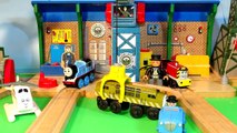 Thomas and Friends Surprise Bag on the Isle of Sodor with Thomas Percy and Diesel 10