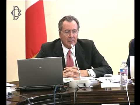 Roma - Operatori finanziari e creditizi e clientela, audizione Gros-Pietro (28.09.16)