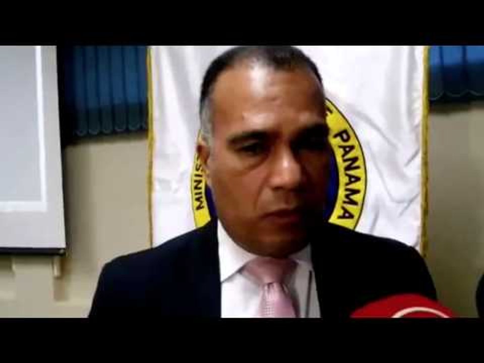 El Pulso - Licitarán brazaletes electrónicos para combatir femicidio