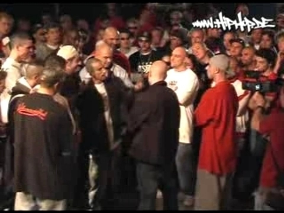 FÜD 2: Battles & Out4Fame Interview