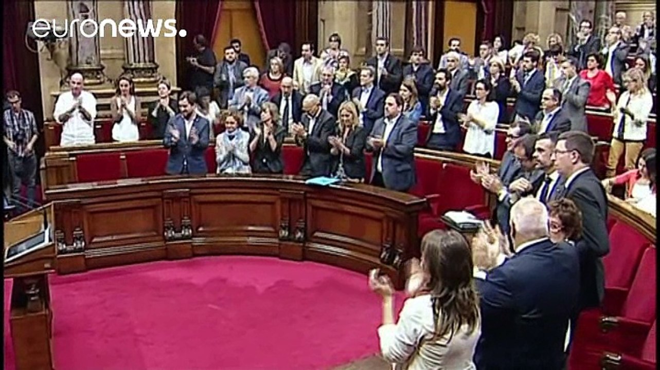 Καταλονία: Το τοπικό κοινοβούλιο στηρίζει το δημοψήφισμα ανεξαρτησίας