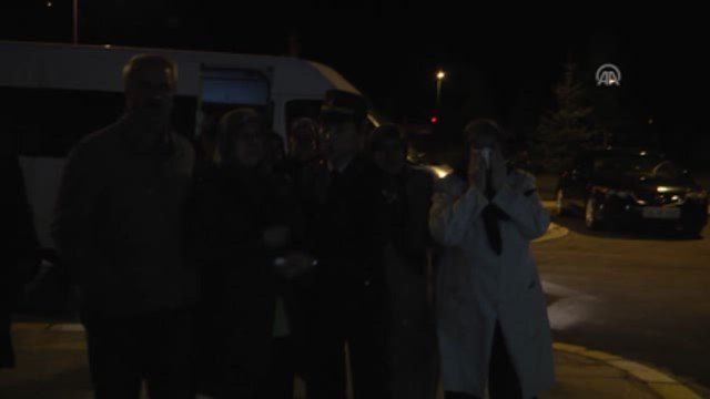 Van'daki Terör Saldırısı - Jandarma Uzman Çavuş Zileligil'in Cenazesi Getirildi - Sivas