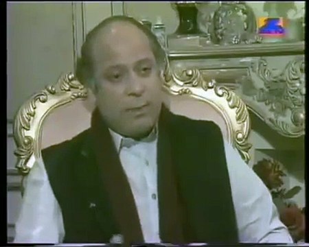 Benazeer Ki Hakumat Hum ne Awam Kehne par Hatai - Kiya Abb Nawaz Sharif Ko Resign Nhien Kr Dena Chahiye