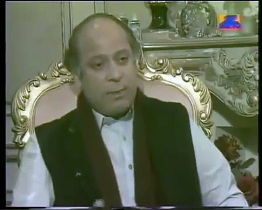 Benazeer Ki Hakumat Hum ne Awam Kehne par Hatai - Kiya Abb Nawaz Sharif Ko Resign Nhien Kr Dena Chahiye