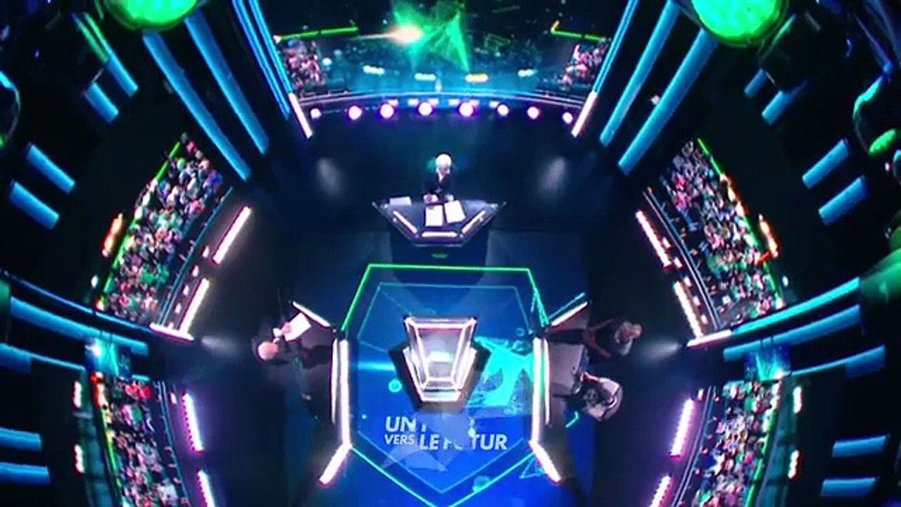 Canal+ : Ciné, docs, sport.. Faites Un Tour Vers le Futur