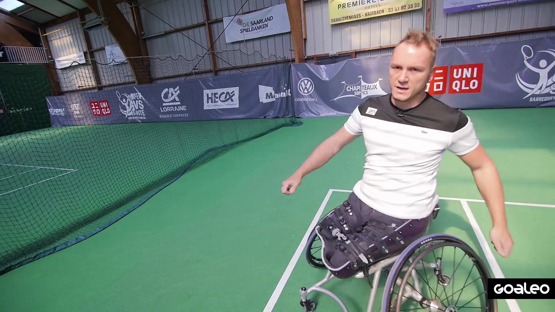 L'échauffement par Nicolas Peifer - Tennis en fauteuil - Vidéo Dailymotion
