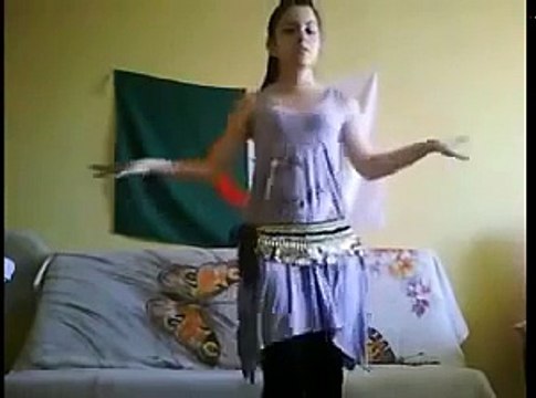 Pakistani College Girl Hot Dancing in Home On Arabic Music