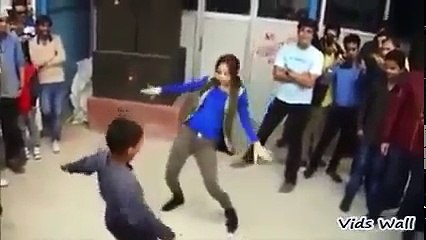 Superb Dance Competition Between Boy And Girl On Road