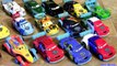 16 CARS Ultimate Ice Racers Diecast Collection Disney Pixar Juguete de Coches Derrapes sobre Hielo