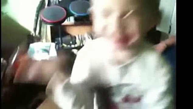 Baby Playing With Dog || Dog Loves Baby ||Cute Dog with amazing kid Freindship ||