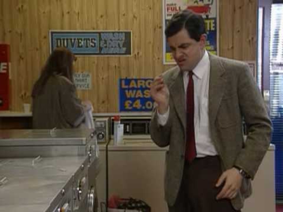 Mr Bean - Arriving at the Launderette