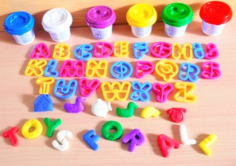 Learn Colors with Play Doh Whale in this Children's educational learning video - Cartoon for Kids