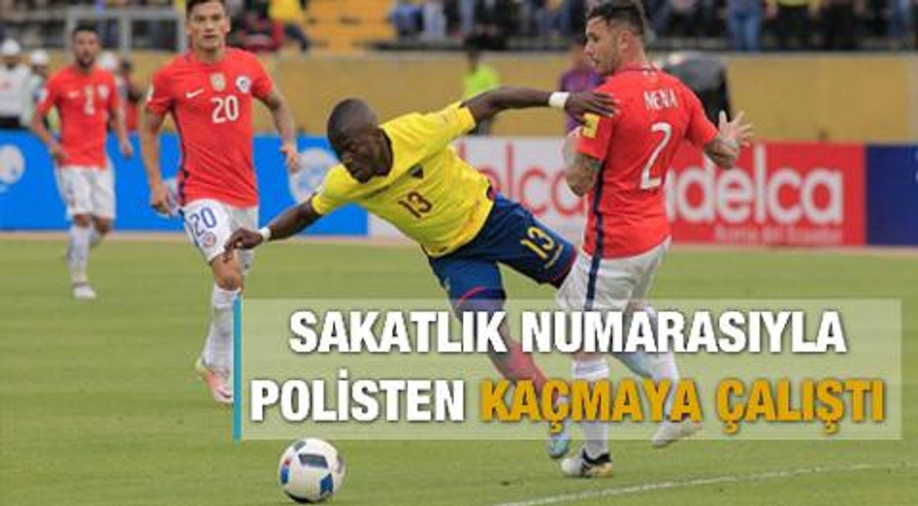 Ekvadorlu futbolcu sakatlık numarası yaparak polisten kaçmaya çalıştı