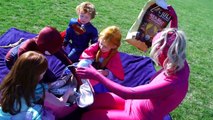 PINK SPIDERGIRL PICNIC VS Joker vs T-rex vs Spiderman vs Superman w/ Frozen Anna Frozen Elsa Baby