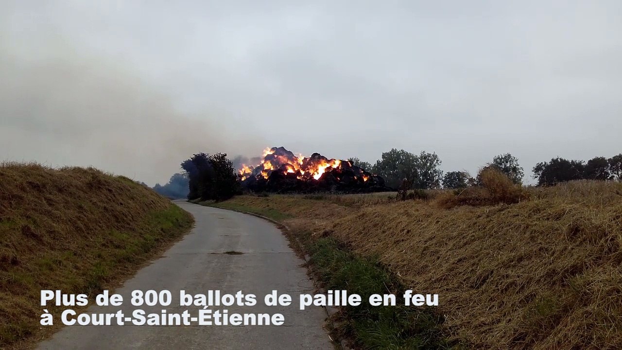 Court-Saint-Étienne : plus de 800 ballots de paille en feu