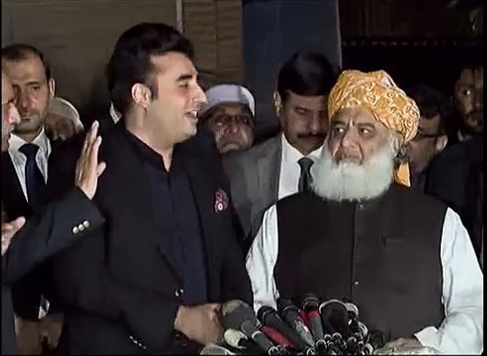 Bilawal Zardari kissing Molana Fazal Ur Rehman and he hugs back Bilawal too