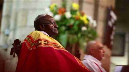 Desmond Tutu celebra su cumpleaños con una misa tras su hospitalización