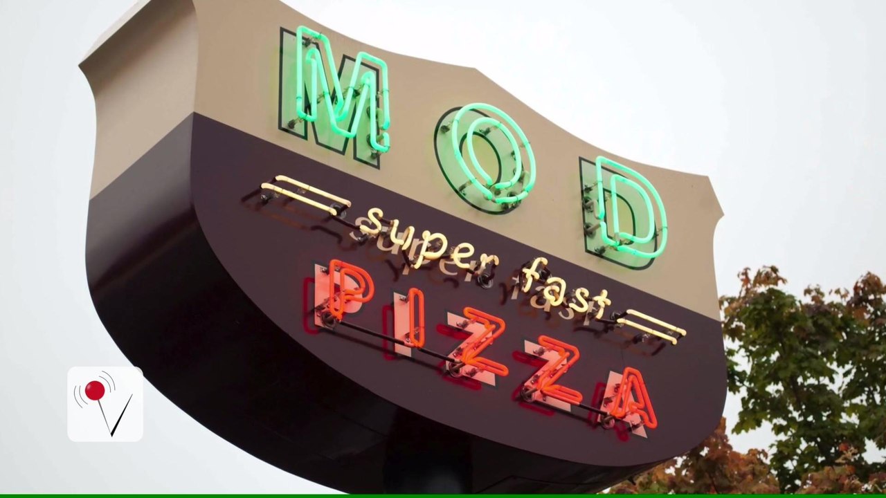 Pizza Chain Makes a Difference Employing Ex-Convicts