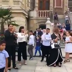 جزائري مقود شاهد ماذا يفعل في فرنسا !!!!!!