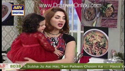 Daughter slaps Fiza Ali in a Live Show