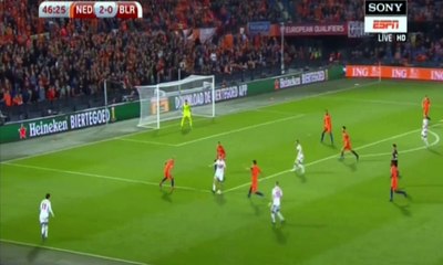 Rios goal 2-1 Netherland vs Belarus