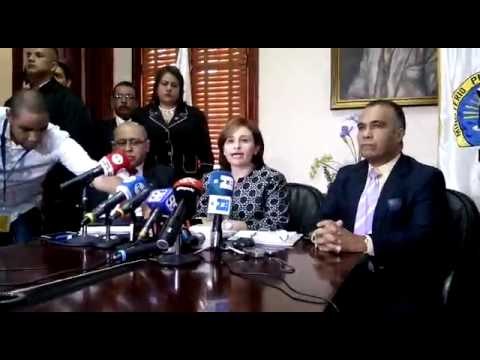 Conferencia de prensa sobre pinchazos telefónicos