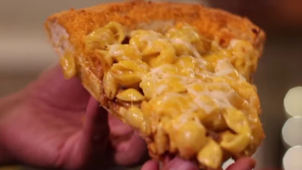 Would You Try MAC N CHEETOS PIZZA?!