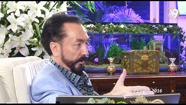 Atatürk İslam aleminin en değerli hocalarından biriydi. İslam’ı doğru yaşıyordu.