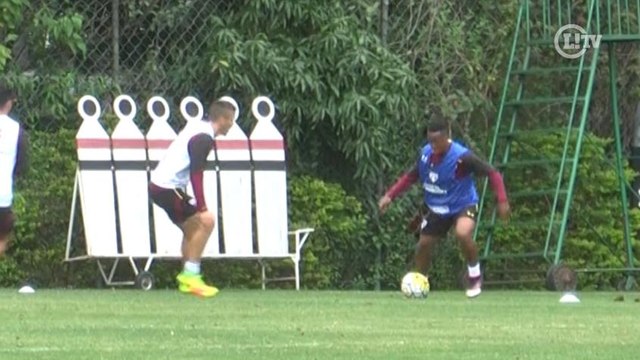 Lembra dele? Wellington dá bela caneta em treino do São Paulo