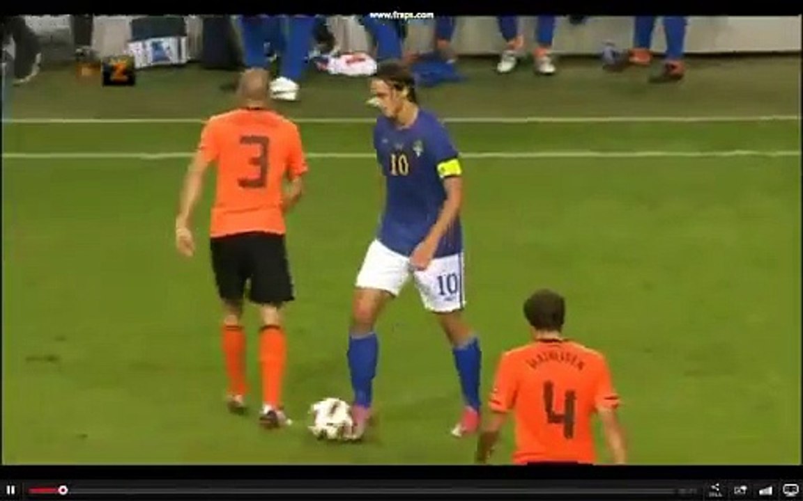 Zlatan Ibrahimovic vs Van Bommel