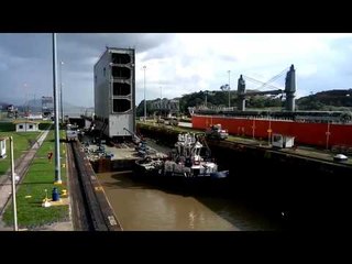 Llegada de la última compuerta para el Canal