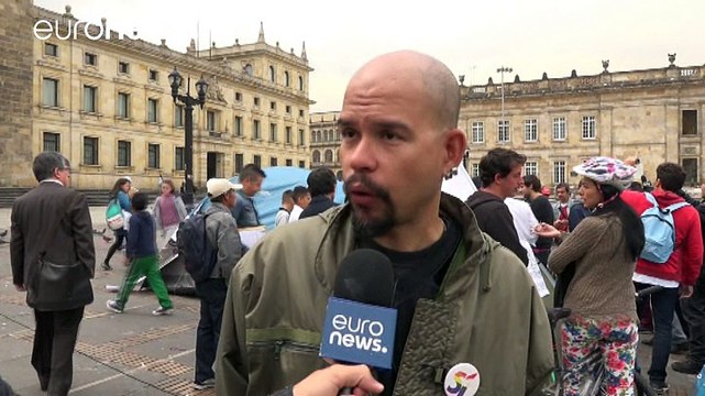 Colombians welcome Nobel Peace Prize for President Santos