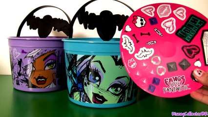 Happy Meal Monster High Buckets Halloween McDonalds Frankie Stein Draculaura Clawdeen