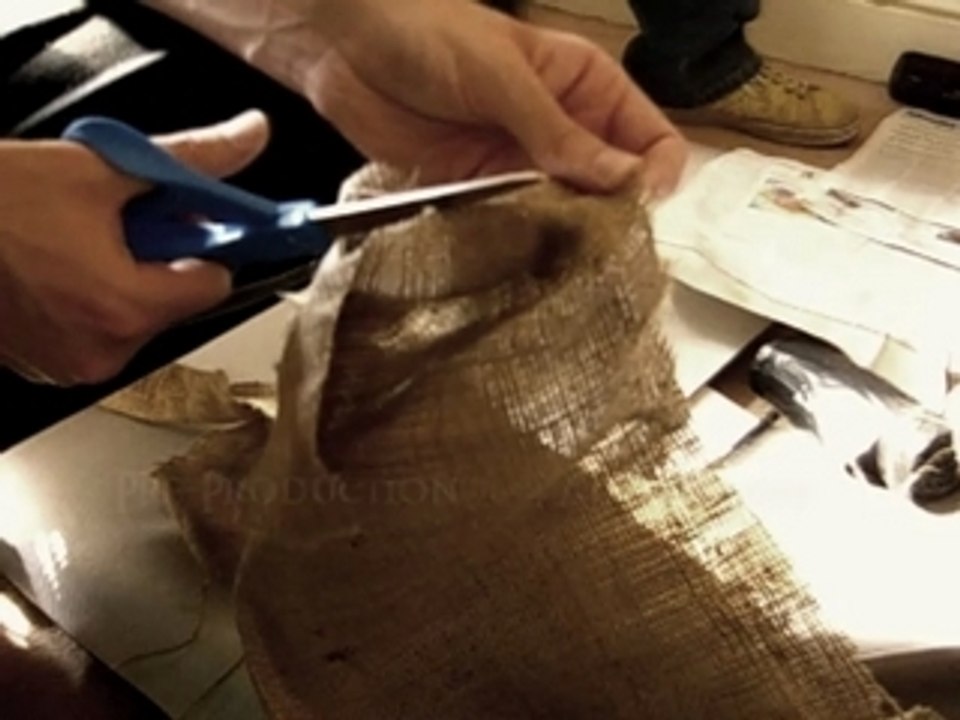 TH4G Making Costumes clip1