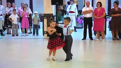 cool dancing kids