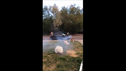 3 airbags + un pneu = voiture détruite