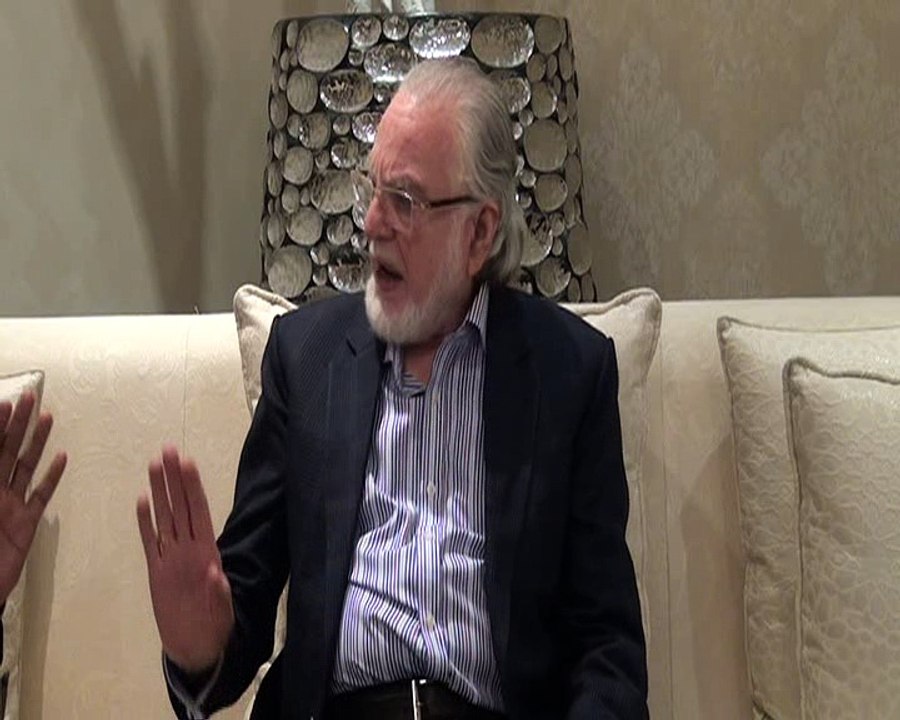 Senator Abdul Haseeb Khan talking with Waheed Jang Jeevey Pakistan News part (2)