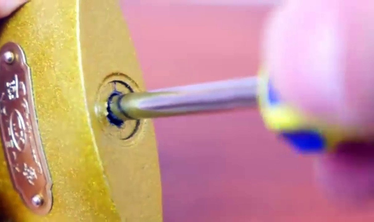 3 Ways to Open a Lock