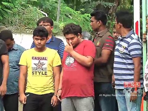 রাজধানীতে দুই বিদেশিসহ জালিয়াতচক্রের ৮ সদস্য আটক