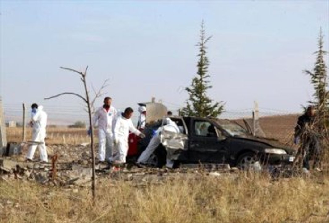 3-Ankara Haymana?da 2 Canlı Bomba Kendini Patlattı