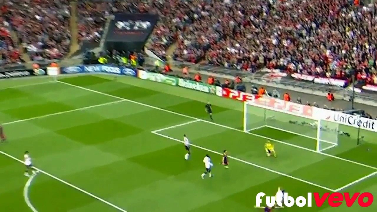 Xavi Hernandez ● The Maestro ► Ultimate Legendary Passing & Skills Show