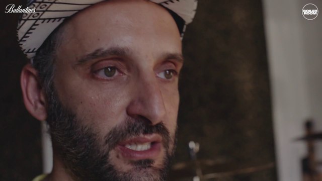 00:0203:10 SELECT SUBTITLES BELOW 01:47 Fête de la Science 2016 - EP2 : Les erreurs de perception Fête de la Science 2016 - EP2 : Les erreurs de perception by Enseignement supérieur et Recherche 76,894 views 00:35 F1 drivers at breaking point