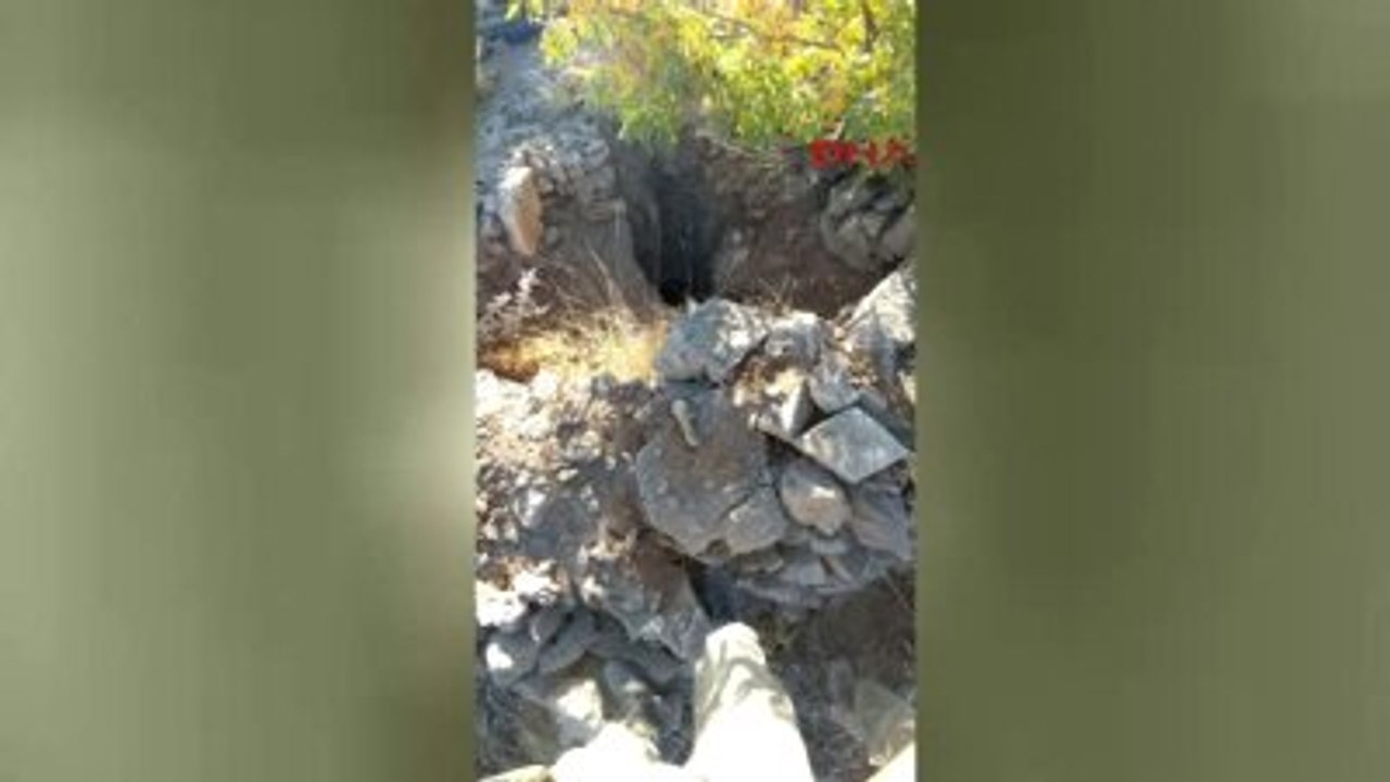 Hakkari - TSK Çukurca'daki Operasyonlar Sırasında PKK'lıların Kullandığı Tünel Bulundu